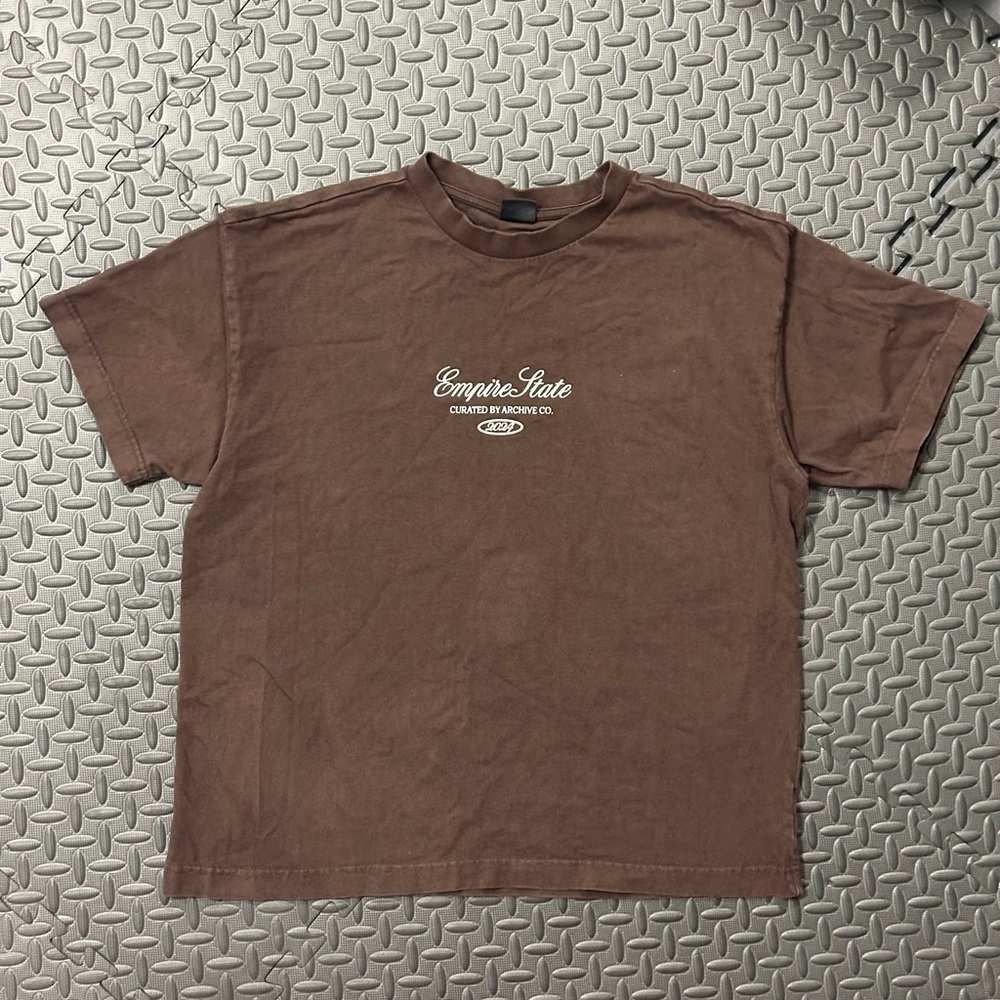 Men’s Y2K Brown Graphic Medium T-Shirt